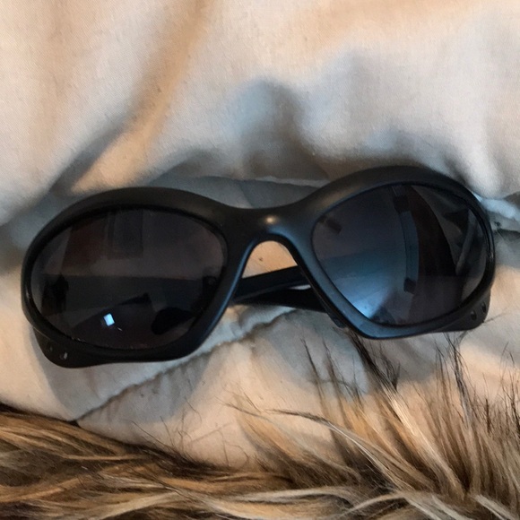$10/ea-4/$20 Sporty Sunglasses with padded frames - Picture 5 of 6